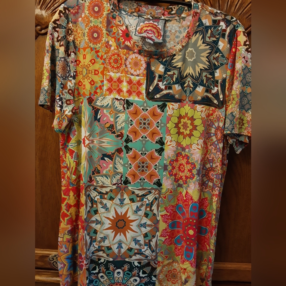 sz L Johnny Was Kaleida Favorite Swing tee Short sleeve Bamboo jersey